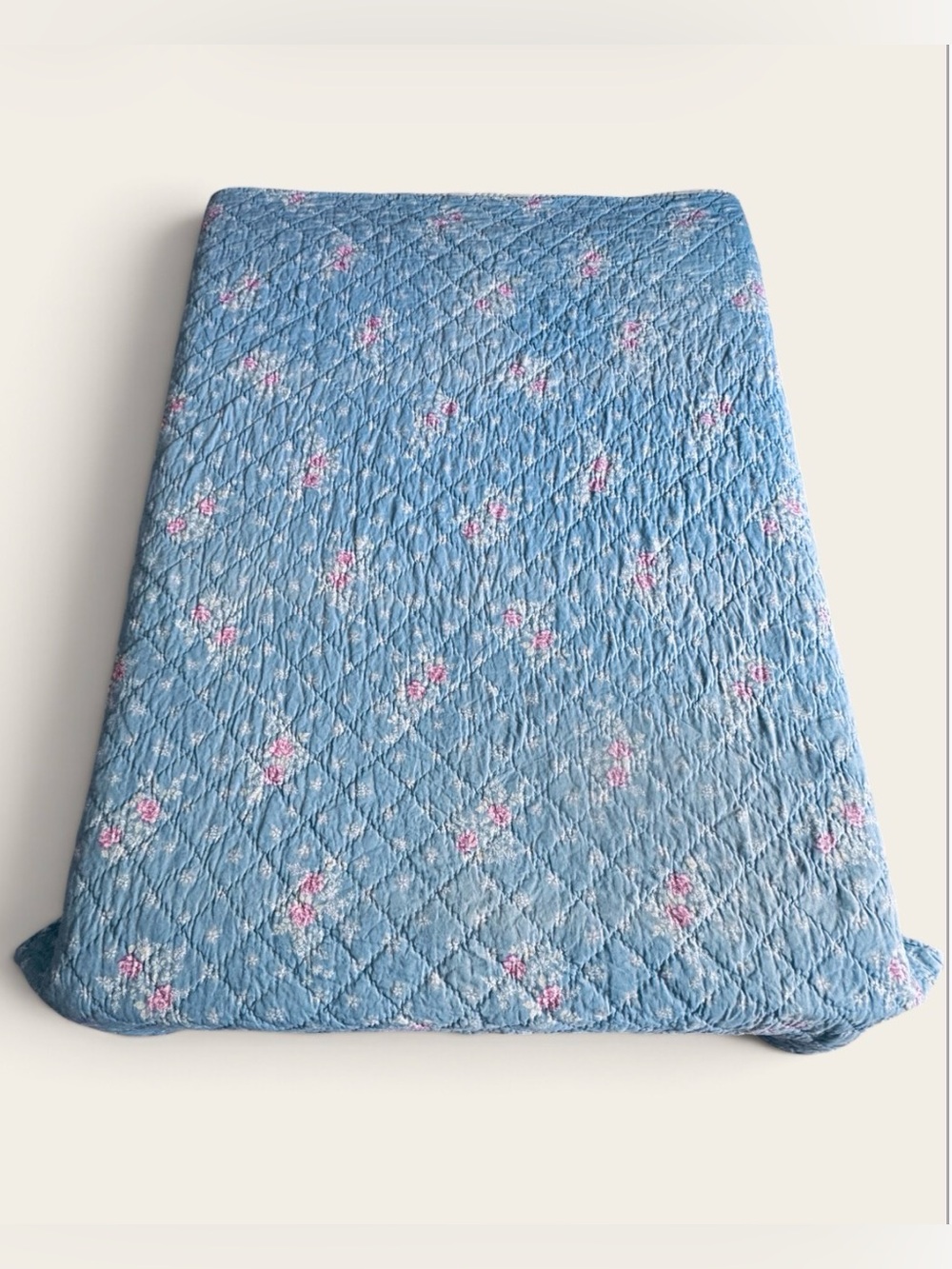 Vintage Reversible Blue Floral Quilt Coverlet 88 x 88
